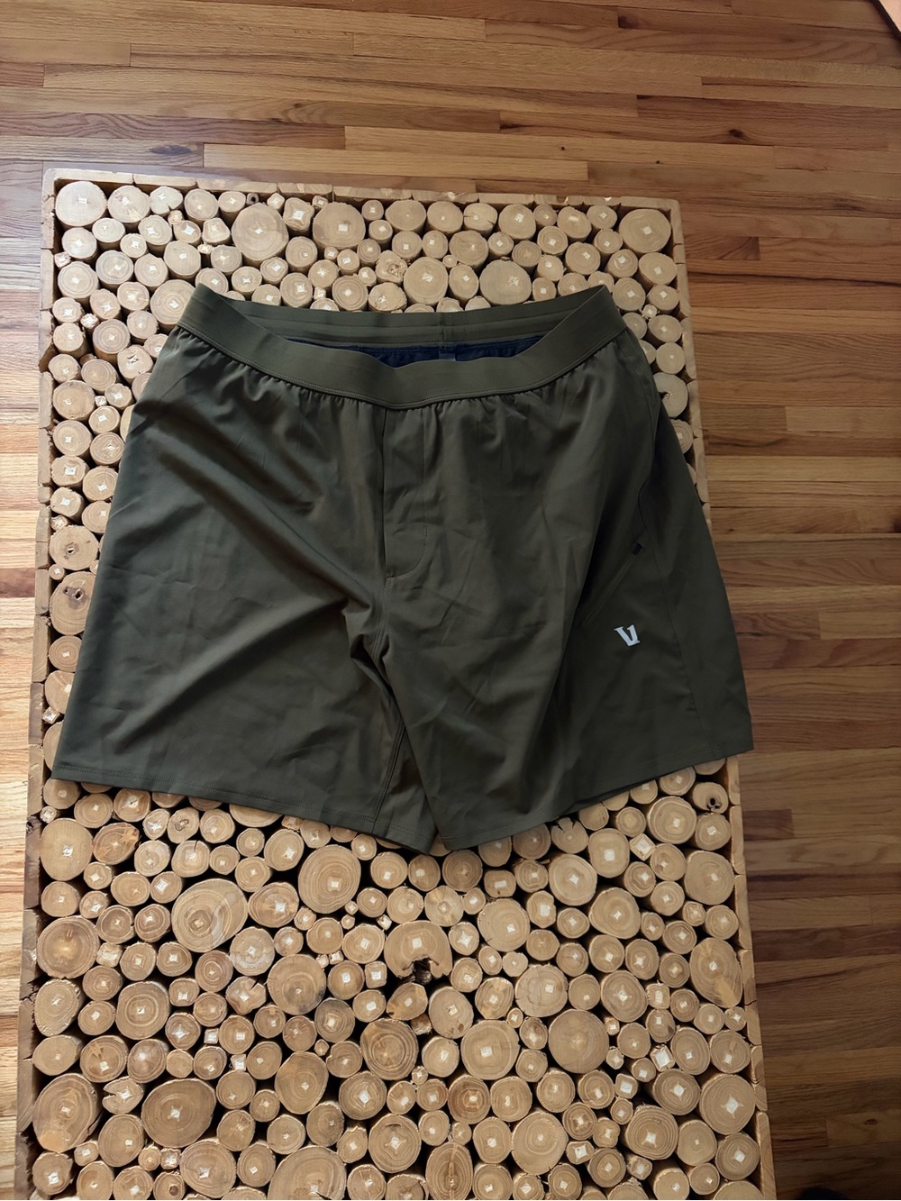 Vuori Qualify Short 5” Men's Performance Shorts with Elastic Waistband